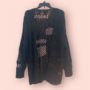 NWOT Cardigan color Black size L